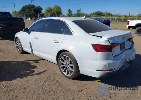 2019 Audi A4 40 Premium/40 Titanium Premium z USA, uszkodzony, nr VIN WAUGMAF44KN013713